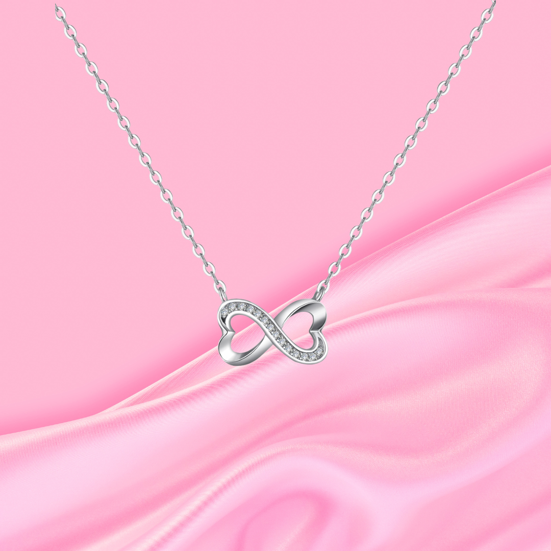 Privé Infinity Necklace