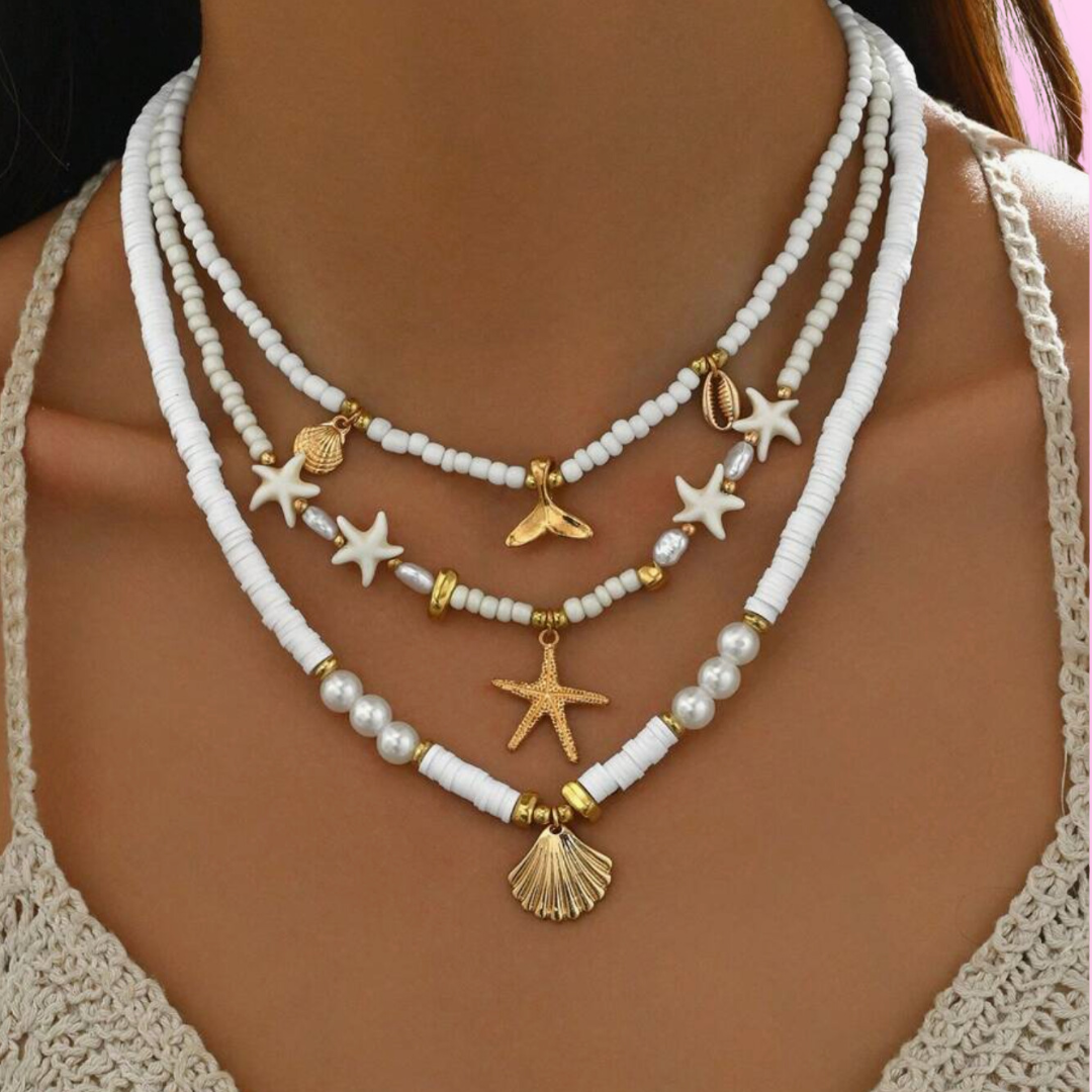 Phi Phi Necklace Set