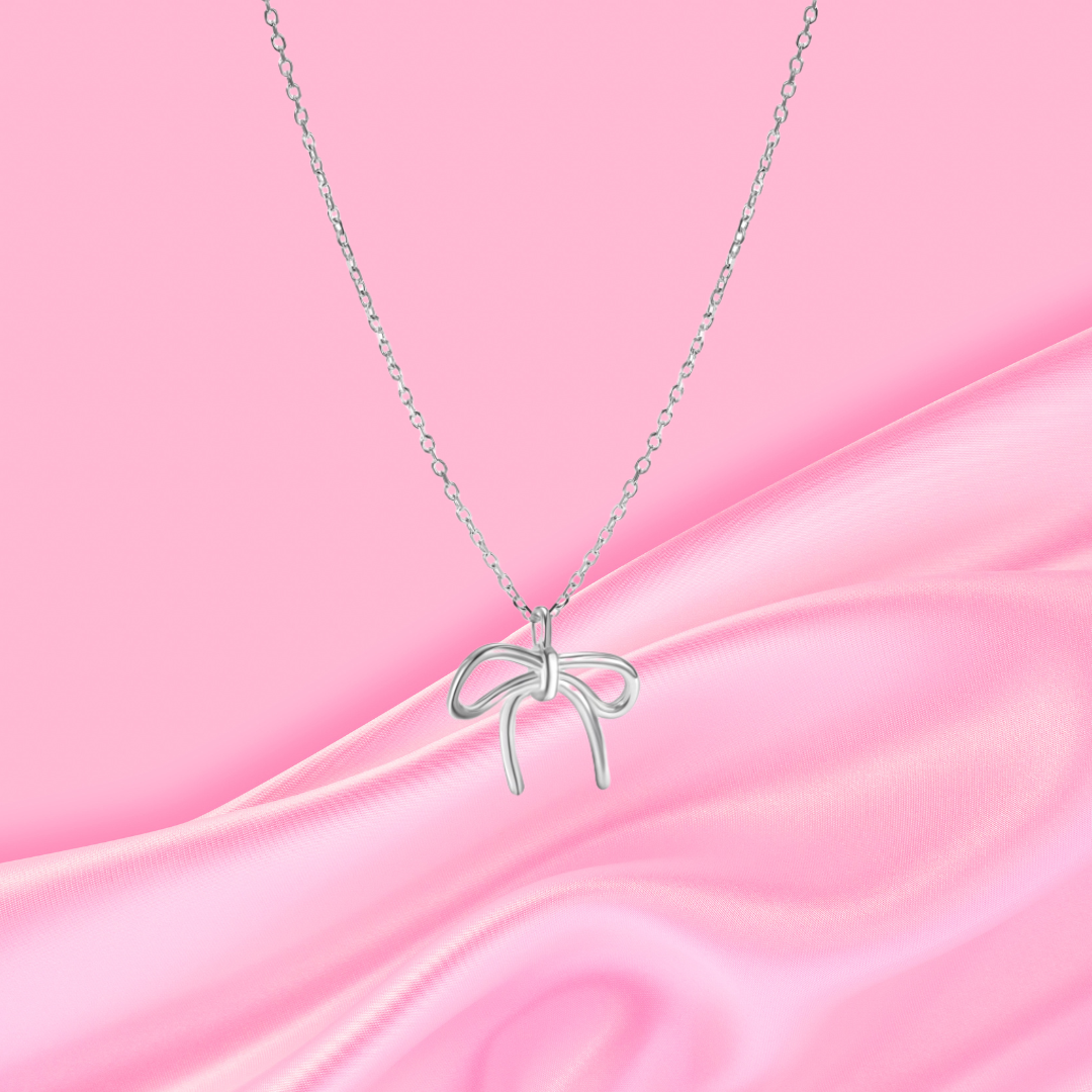 Privé Basic Bow Necklace