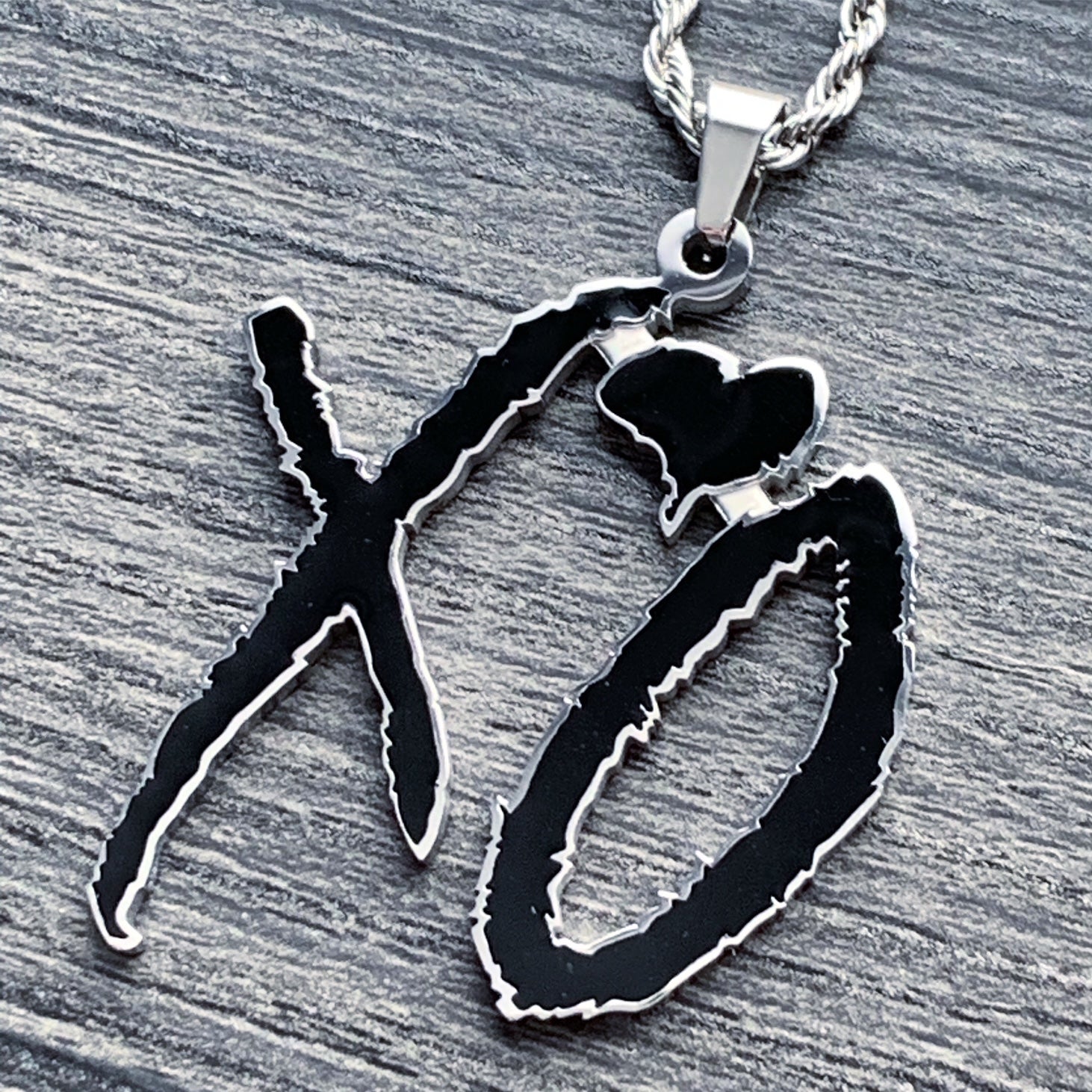 Black 'XO' Necklace