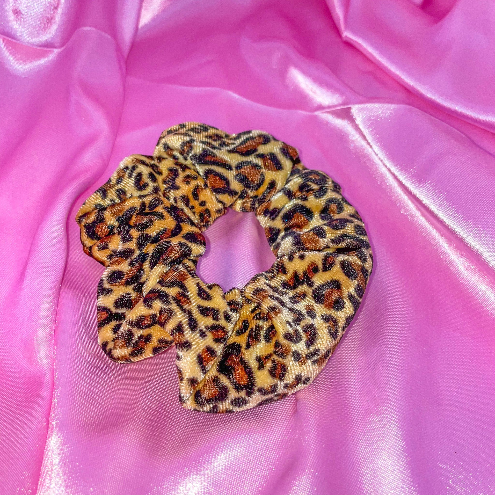 Glittery Zip Scrunchies