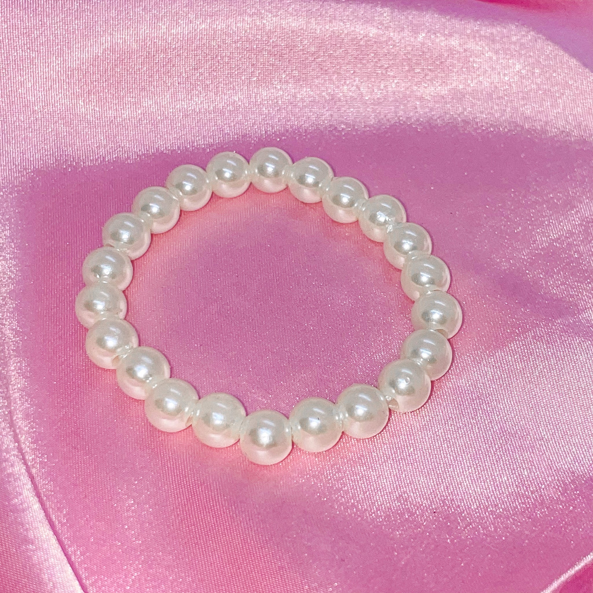 Pearly Bracelet