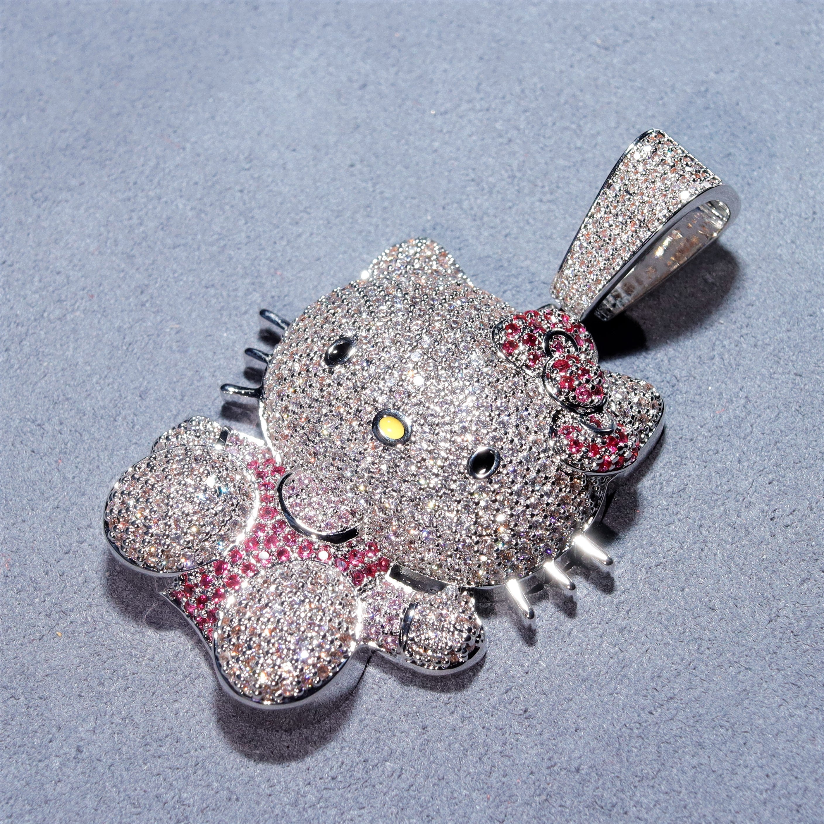 Hello Kitty Pendant