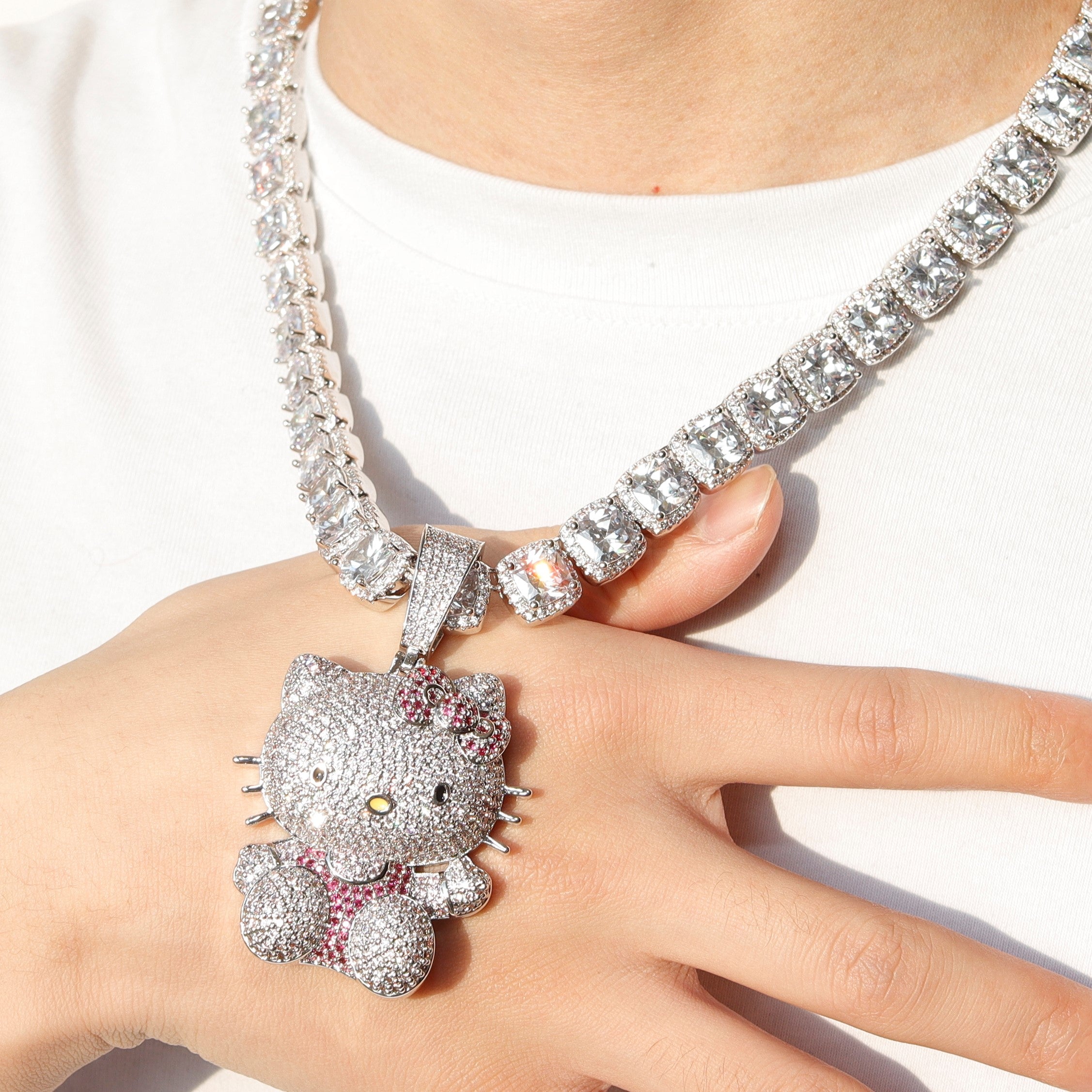 Hello Kitty Pendant