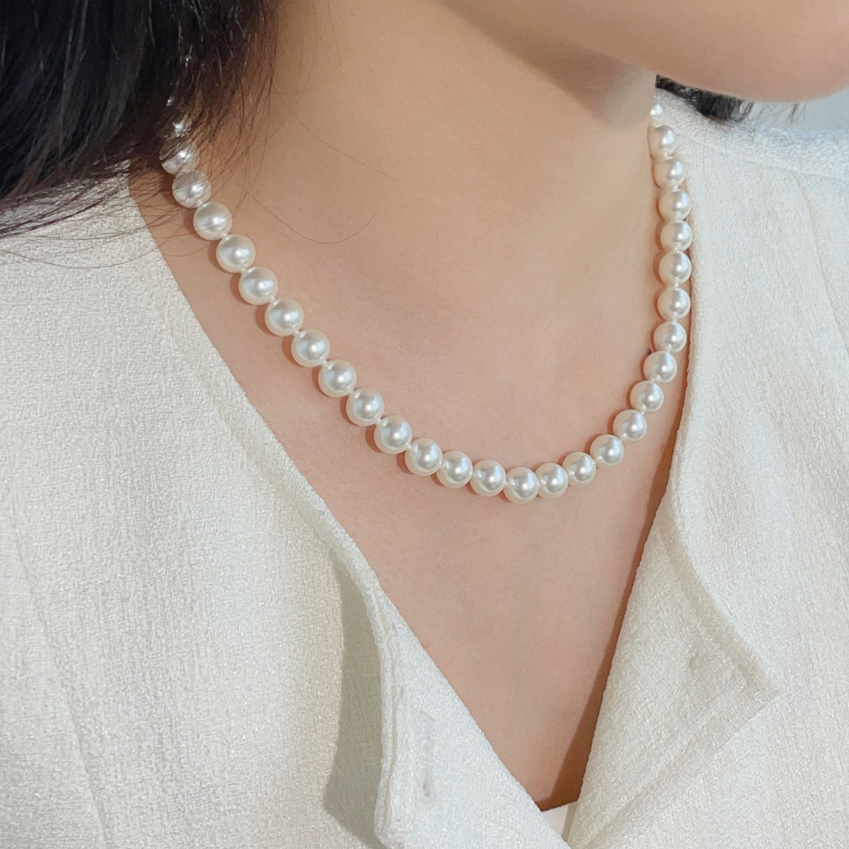 Privé Pearl Necklace