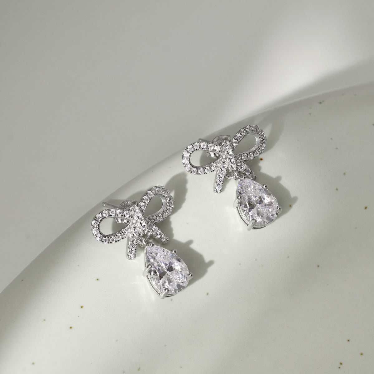 Privé Luxe Bow Earrings