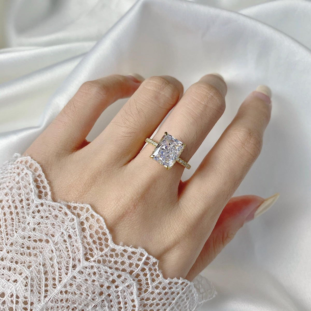 Privé Promise Ring