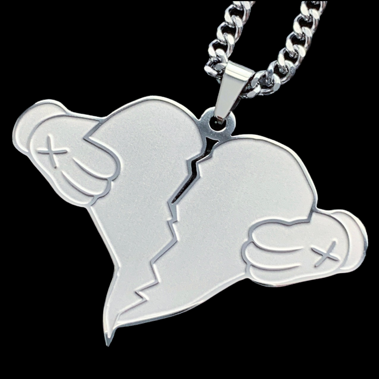 Etched 'Heartbreak' Necklace