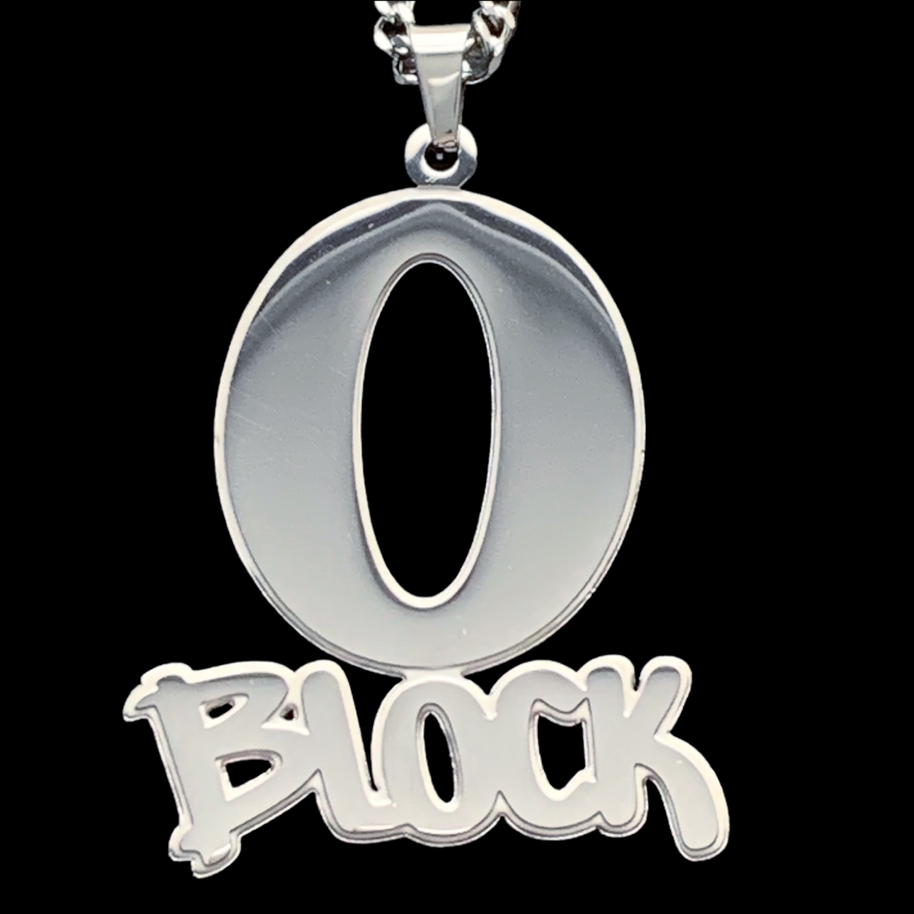 'O Block' Necklace